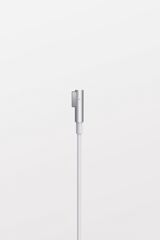 Apple 60W MagSafe Power Adapter for MacBook